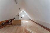 Spitzboden - 