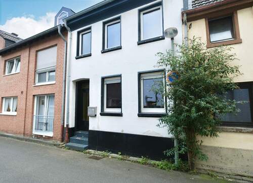 Titelbild - Gemütliches Reihenmittelhaus mit Potenzial und Wohlfühlambiente