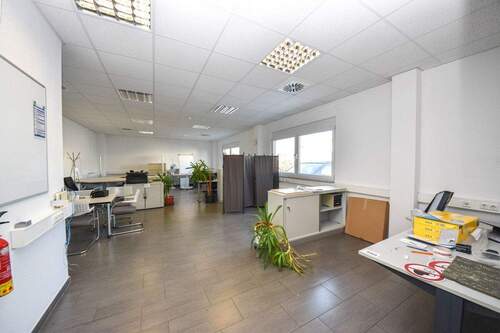 Großraum Büro EG - 