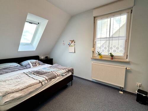 Zimmer 2 im Dachgeschoss - 