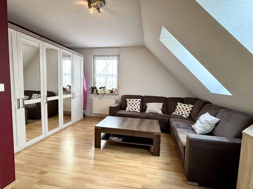 Zimmer 1 im Dachgeschoss - 