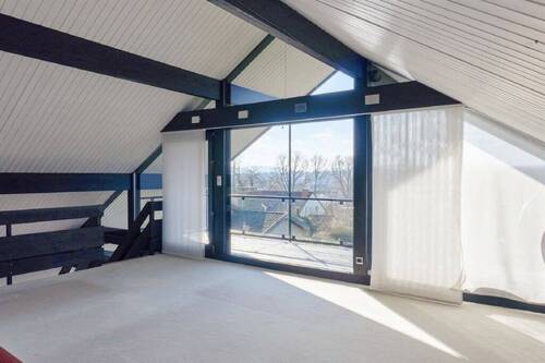Galerie / Arbeitsbereich DG - 
