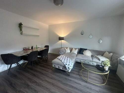 Wohnzimmer - Gemütliche helle 3 Zimmer Wohnung Menden !!!