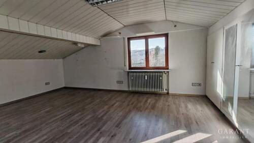 Schlafzimmer1 OG Rechts - 