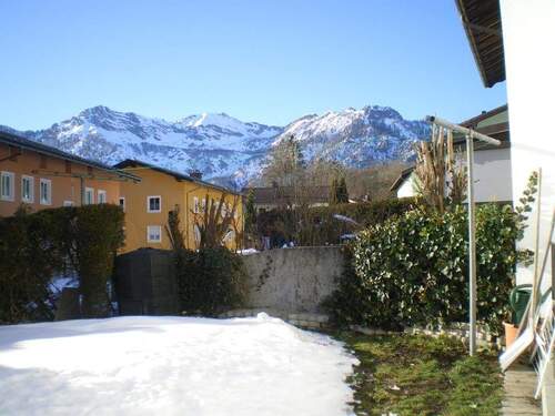  m Garten mit Ausblick - Gartennutzung inklusive ! 3-Zimmer-Wohnung in Bischofswiesen