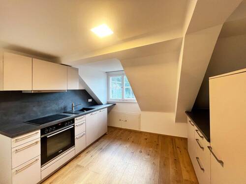Bild 2 - 2 Zimmer Etagenwohnung zur Miete in Meersburg