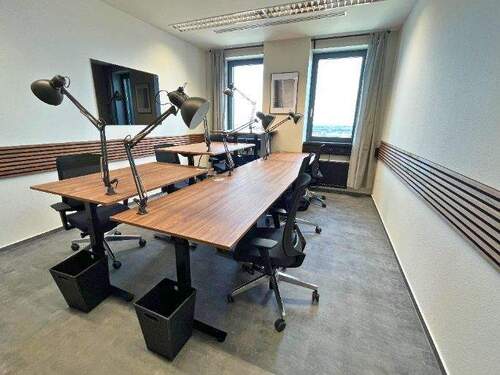 Büroräume 16.05 & 16.12 & 16.13 - Etage 16 - Privates, voll ausgestattetes Büro in Leipzig - Etage 16, 247 Zugriff