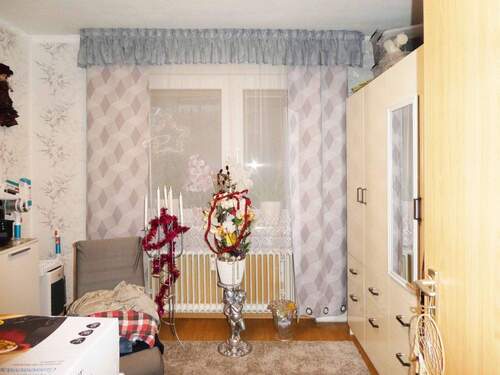 Kinderzimmer/Büro - 