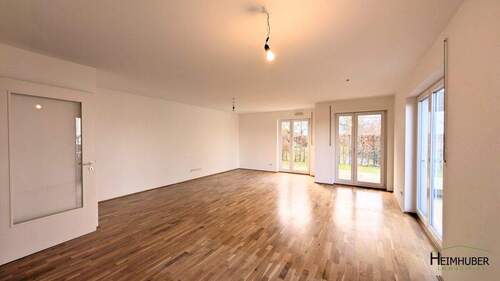 Wohnzimmer - Etagenwohnung mit 108,10 m² in München zur Miete
