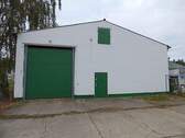 Einfahrt mit Sektionstor - Halle in Groß Kreutz (Havel)