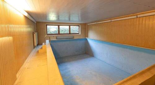 Schwimmbad - 