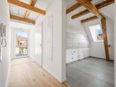 Flur und Küche - 2 Zimmer Etagenwohnung in Konstanz