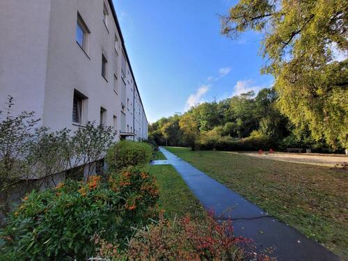 Gartenansicht - 2 Zimmer Etagenwohnung zum Kaufen in Berlin