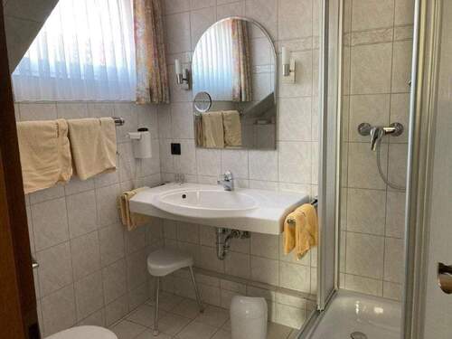 Duschbad Hotelzimmer - 