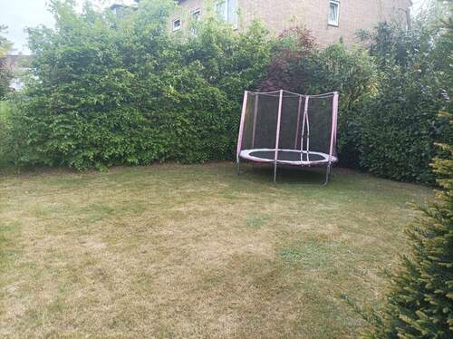 Bild 1 - Terrassenwohnung mit großem Garten und Kamin