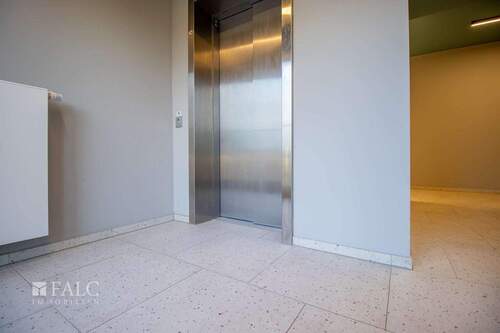 Aufzug in alle Etagen - 