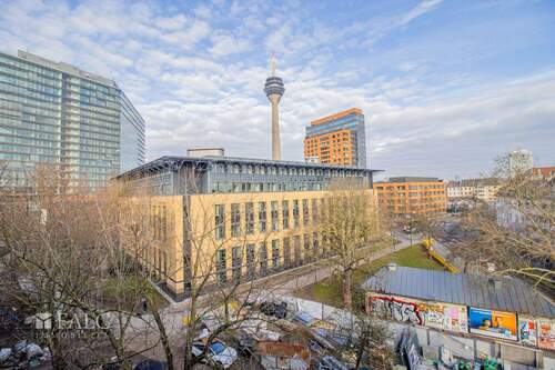 Ausblick aus Ihrer Wohnung - 2 Zimmer Etagenwohnung in Düsseldorf