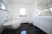 Badezimmer im OG - 