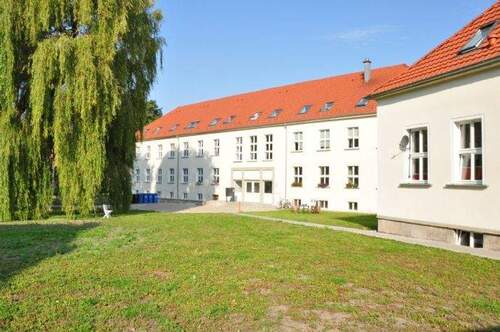 Außenansicht - 2-Zimmerwohnung im Erdgeschoss der Friedrich-List-Str. 4a (WE 04)
