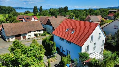 Bild 2 - 5 Zimmer Doppelhaushälfte zum Kaufen in Gaienhofen