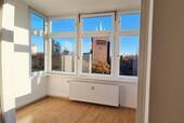 Blick auf die Kreuzkirche - 3 Zimmer Etagenwohnung in Berlin