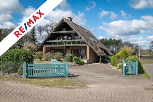 Ansicht - Großzügig wohnen in diesem gepflegten Einfamilienhaus mit Weitblick.
