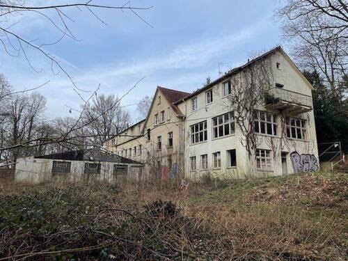 Hausansicht - 2 Zimmer Mehrfamilienhaus, Wohnhaus zum Kaufen in Bünde