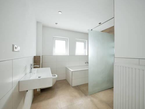Badezimmer 1. Obergeschoss - 