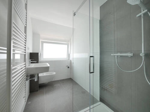 Badezimmer 2. Obergeschoss - 