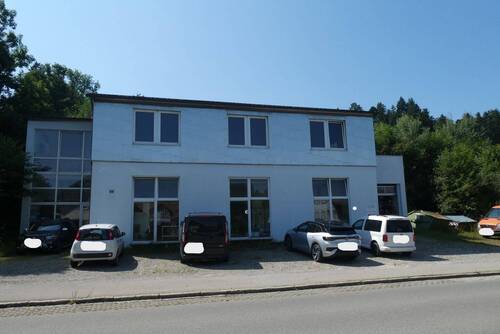 P1030392 - Vielseitig nutzbares Gewerbeobjekt in Heimenkirch direkt an der B 32