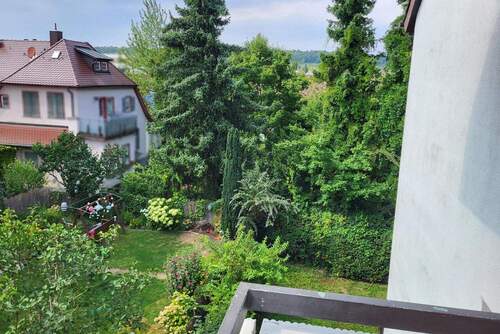 Blick vom Balkon - 2 Zimmer Etagenwohnung in Stuttgart