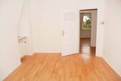 Raum.jpg - Etagenwohnung mit 70,00 m&sup2; in Frankfurt am Main zum Kaufen