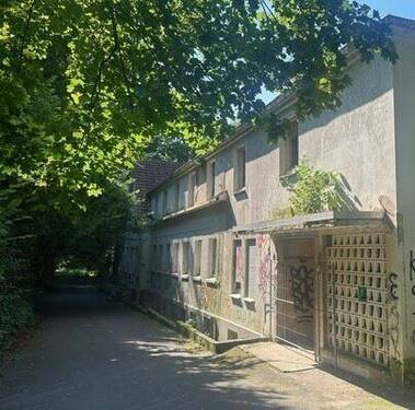 Zuwegung Badehaus - 