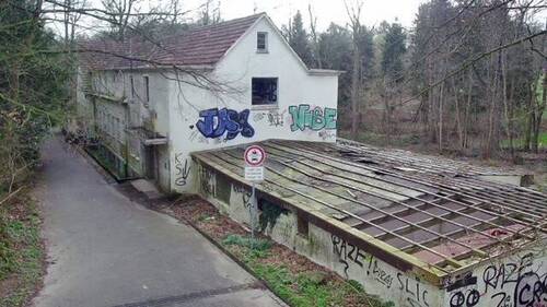 Badehaus - 