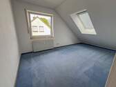 Kinder-/ Arbeitszimmer - 