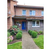 Charmantes Mittelreihenhaus in ruhiger Wohnlage & sonniger Dachterrasse - Albersdorf