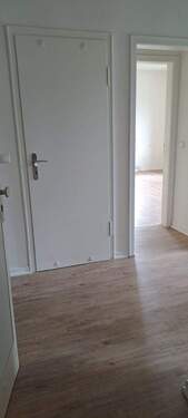 Flurbereich.jpeg - 2 Zimmer Etagenwohnung in Duisburg