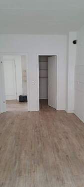 Küche und Vorratskammer.jpeg - 