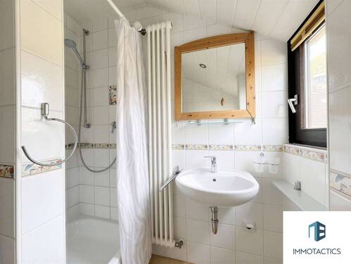 Badezimmer DG - 