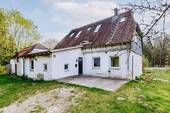 Südwestlage - 9 Zimmer Mehrfamilienhaus, Wohnhaus in Adendorf