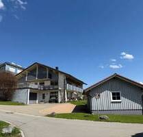 Großes Mehrfamilienhaus in toller, ländlicher Lage mit Weitblick, incl. Bauplatz ! - Grünenbach Ebratshofen