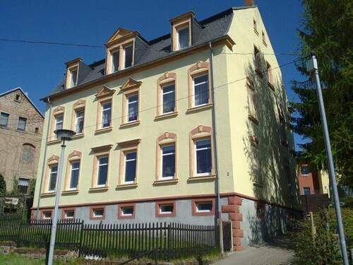 Hausansicht (2) - 3 Zimmer Etagenwohnung zur Miete in Mittweida