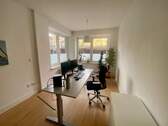 Büroraum 1 - Ruhiger 18 m² Büroraum in Unterbilk - flexibel, inkl. WLAN, 430€