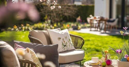 Mit Garten und viel Grün - 