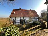 Seitenansicht - Blick von der Straße - 