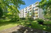 Bild 1 - 2,5-Zimmer-Wohnung mit Loggia - 296.000,00 EUR Kaufpreis, ca.  62,00 m² Wohnfläche