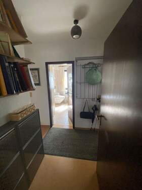 Zwischenflur unten - 