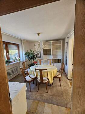 Esszimmer EG (Blick aus Küche) - 