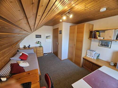 1. Kinderzimmer 1. OG - 
