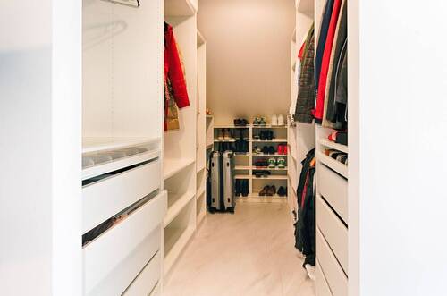 begehbarer Kleiderschrank - 